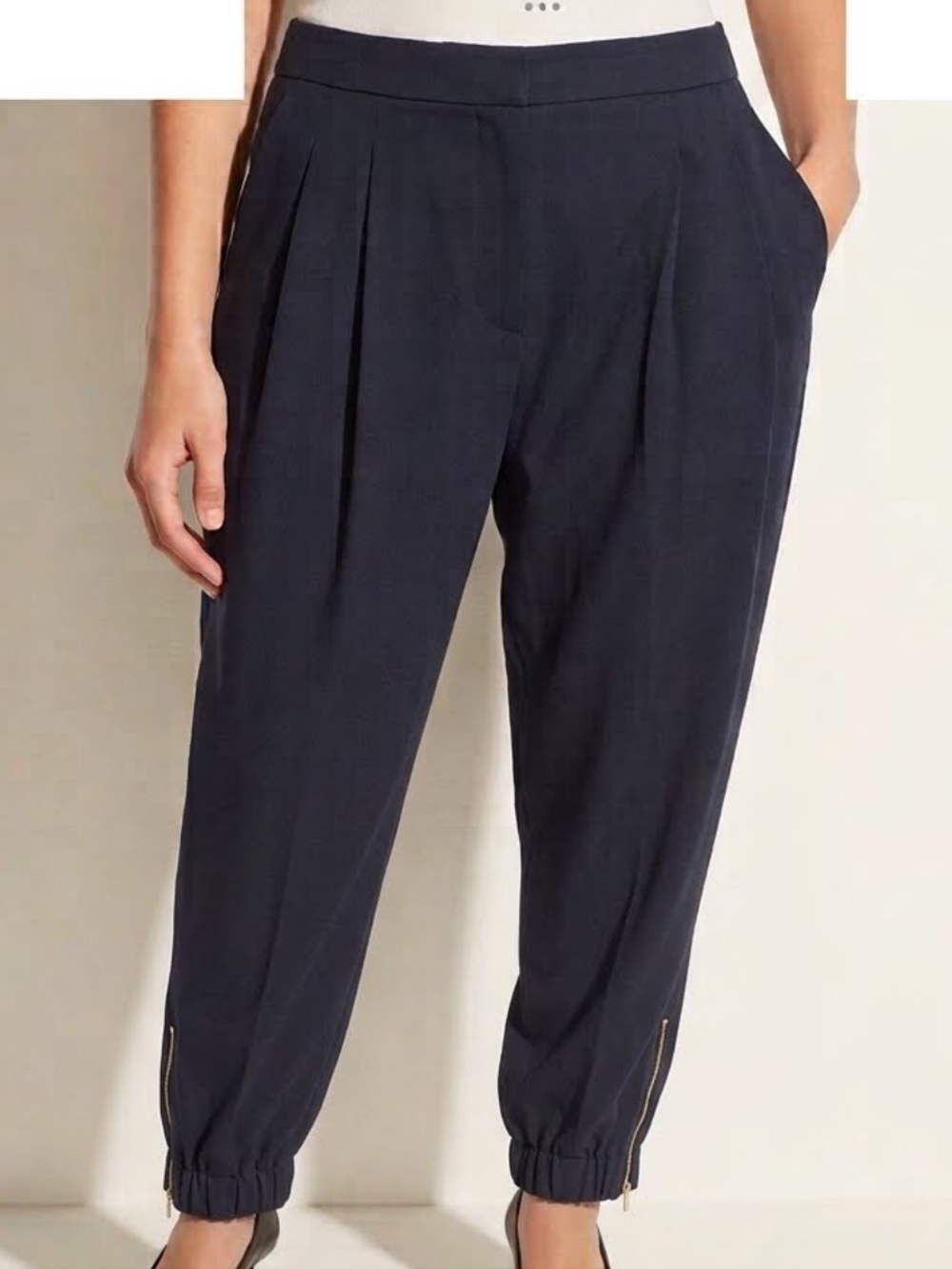Vince Dress Pant size 0 in Vince New!